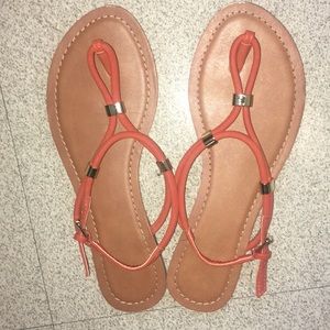 SANDALS